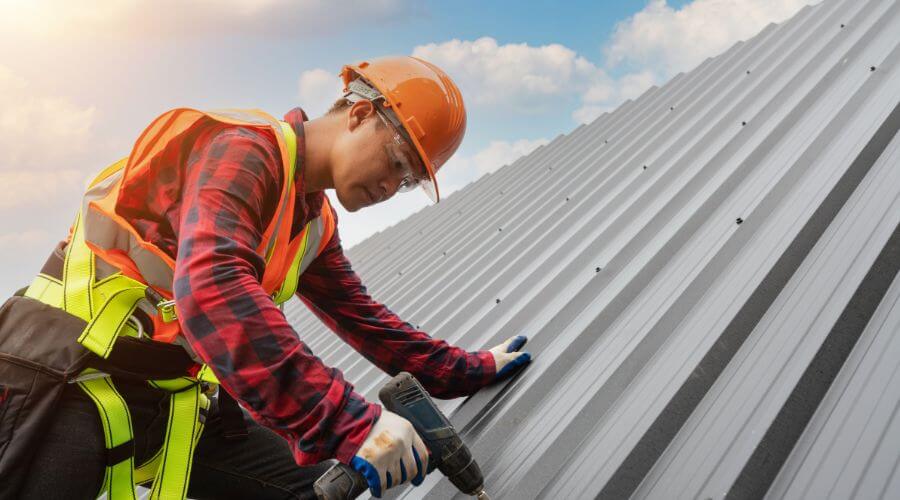 Professional Flat Roofing Installation in Mapleton, KS